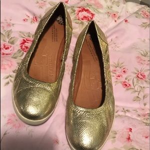 Fitflip gold slip on